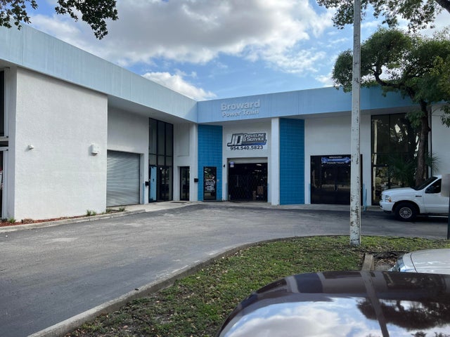 1 of 18 - 5300 Nw 12th Av #5-11, Fort Lauderdale, FL