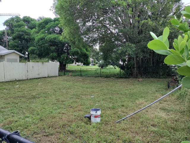 1 of 2 - 510 N Sapodilla Av, West Palm Beach, FL