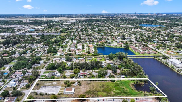 2 of 10 - N/A, West Palm Beach, FL