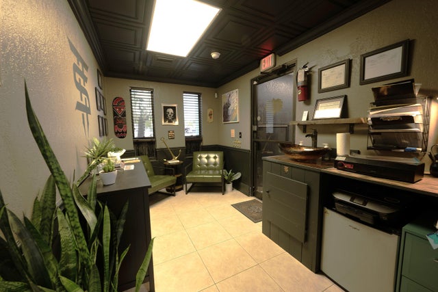 5 of 9 - 401 S Dixie Hwy #3, Lake Worth Beach, FL