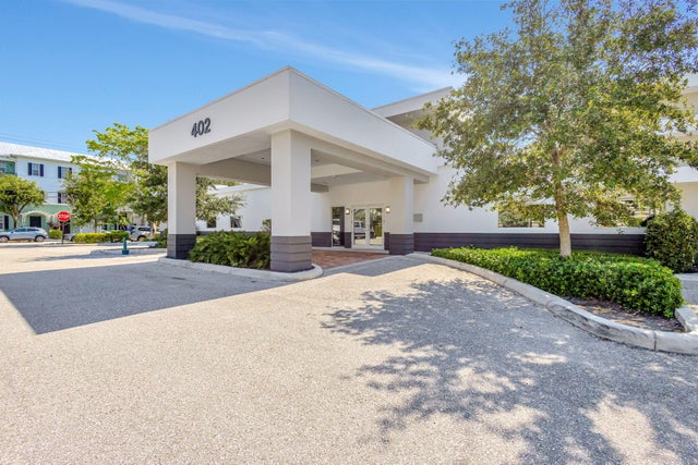 1 of 41 - 402 Se 6th Av, Delray Beach, FL