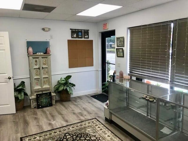 4 of 9 - 341 W Indiantown Road, Jupiter, FL