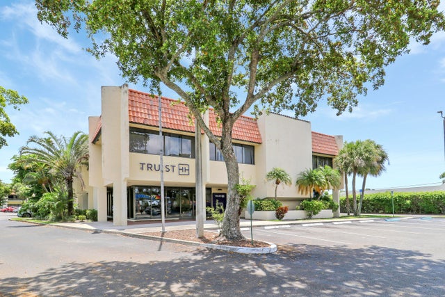 5 of 20 - 1850 Forest Hill Boulevard, West Palm Beach, FL