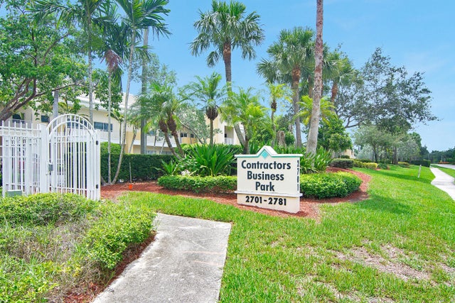 1 of 32 - 2771 Vista Parkway #8, West Palm Beach, FL