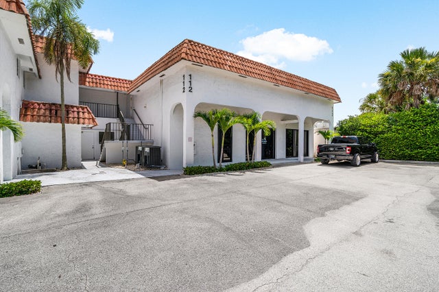 2 of 54 - 112 N Us Highway 1, Tequesta, FL