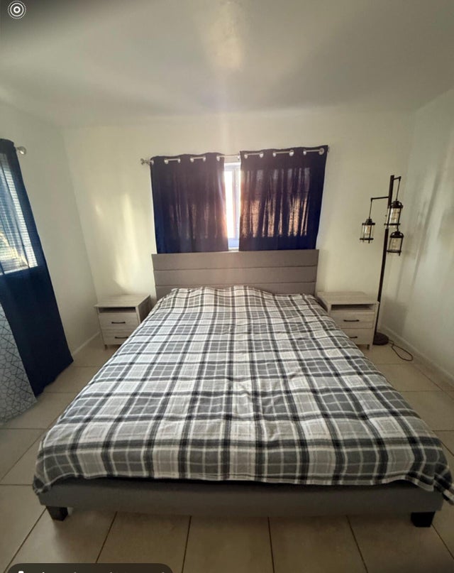 4 of 8 - 811 Se 16th Street, Fort Lauderdale, FL