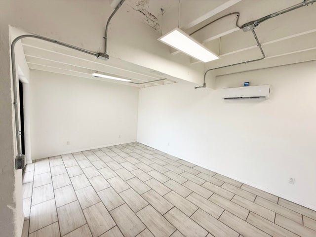 3 of 4 - 315 President Barack Obama Highway #102, Riviera Beach, FL