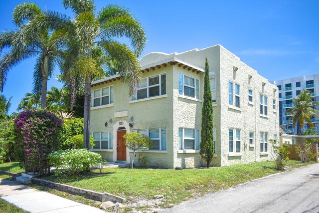 3 of 8 - 532 26th Street, West Palm Beach, FL
