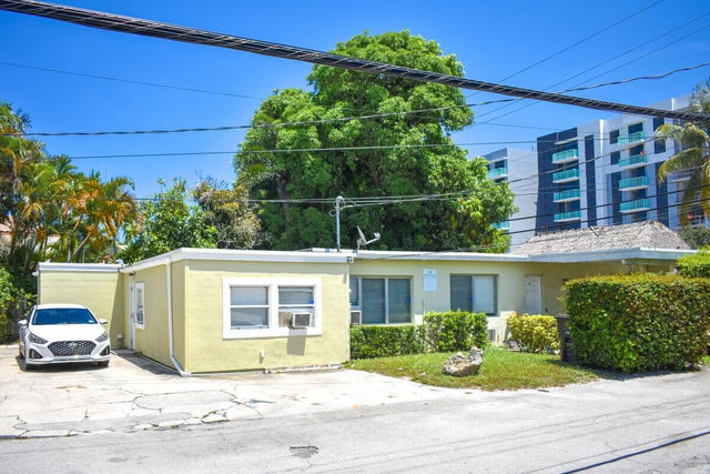 4 of 8 - 532 26th Street, West Palm Beach, FL