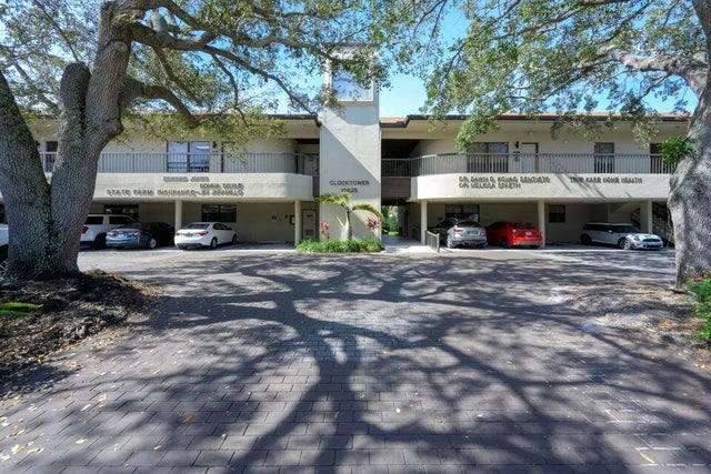 Photo of 10625 N Military Trl #204, Palm Beach Gardens FL