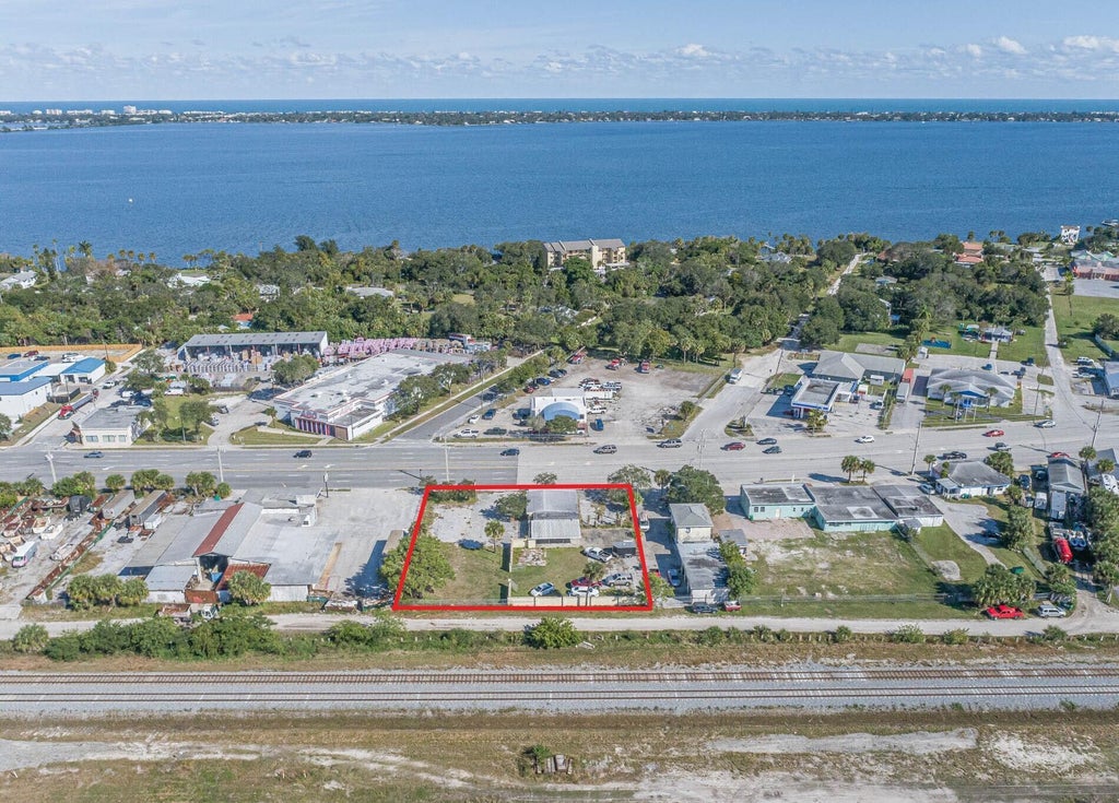 2814 S Harbor City Blvd, Melbourne