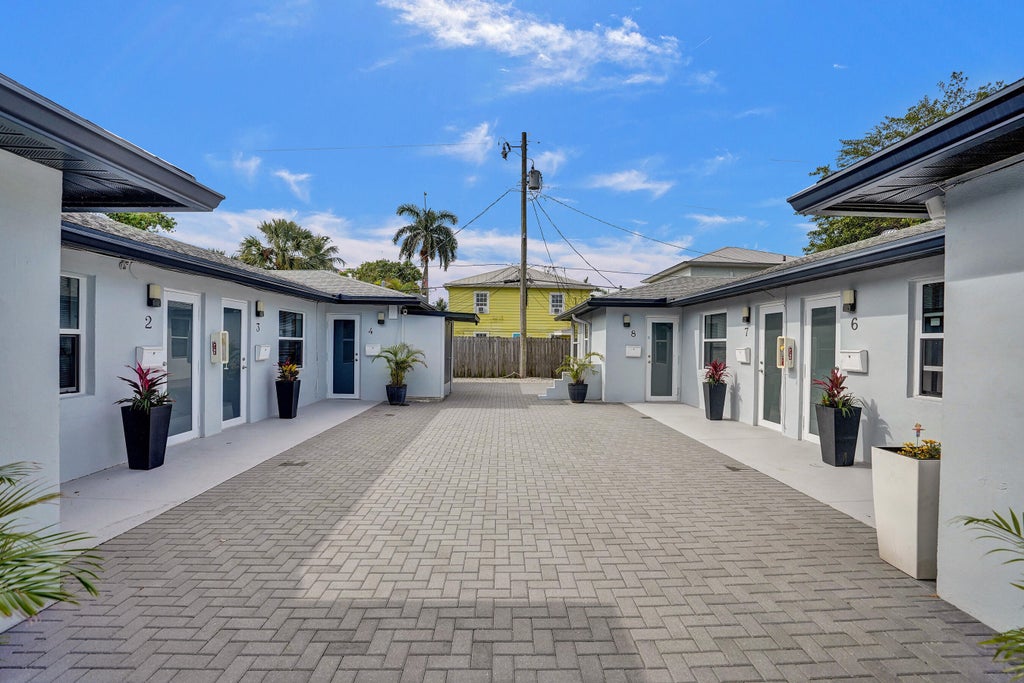 220 Walton Blvd, West Palm Beach