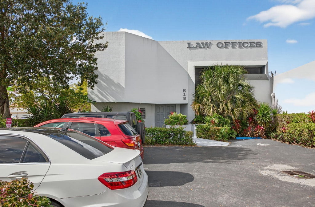 513 N State 7 Road, Margate