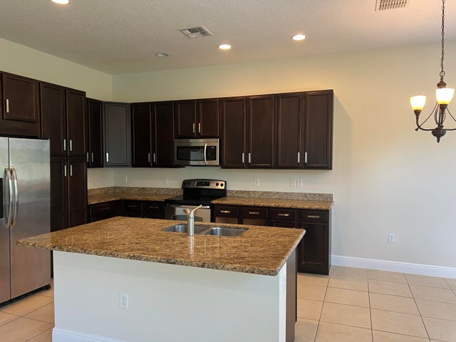 5 of 22 - 2826 Bellarosa Circle, Royal Palm Beach, FL