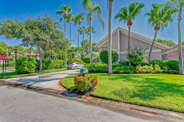 3 of 50 - 156 Coventry Place, Palm Beach Gardens, FL