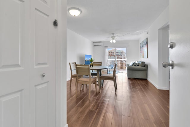 3 of 16 - 720 Orton Av #701, Fort Lauderdale, FL