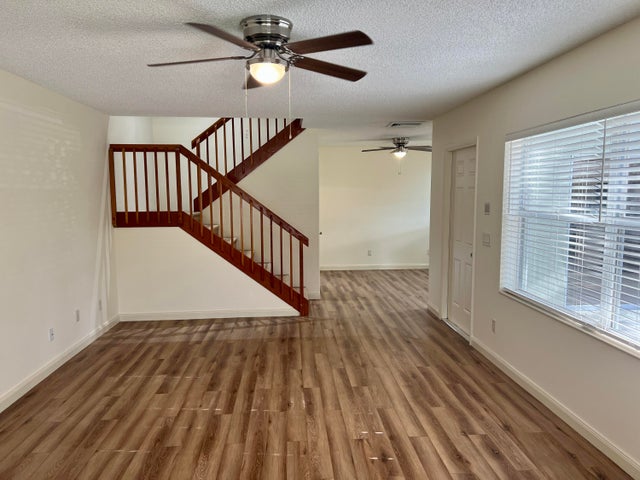 5 of 23 - 3119 Kingston Ct, West Palm Beach, FL