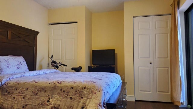 4 of 6 - 2116 21st Lane, Greenacres, FL