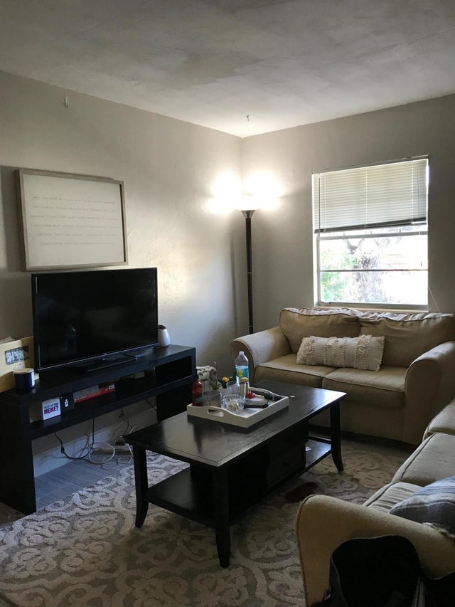 3 of 13 - 208 Coventry St, Boca Raton, FL