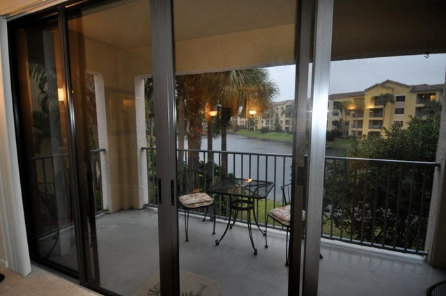 5 of 22 - 200 Uno Lago Dr #201, Juno Beach, FL