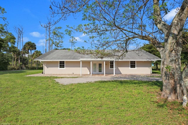 1 of 20 - 2221 F Road, Loxahatchee Groves, FL