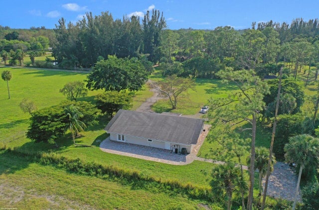 2 of 20 - 2221 F Road, Loxahatchee Groves, FL