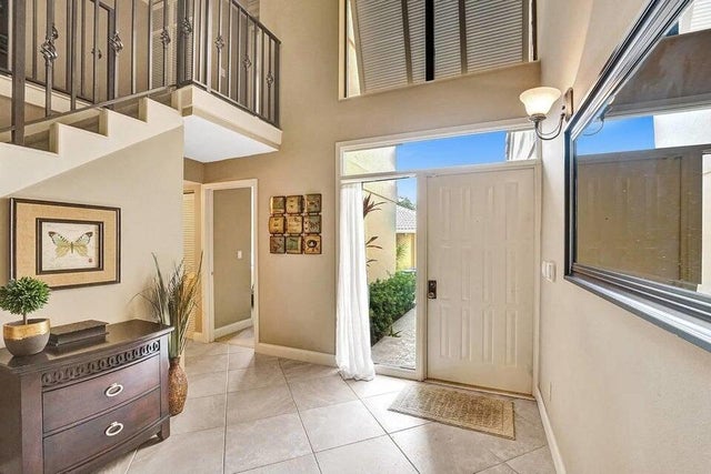 4 of 38 - 131 Old Meadow Wy, Palm Beach Gardens, FL