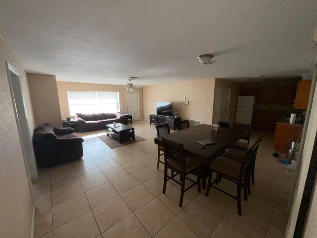 2 of 4 - 1910 Nw 3 Av, Pompano Beach, FL