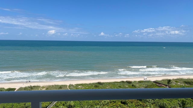 3 of 17 - 3880 N Highway A1a #ph1, Hutchinson Island, FL