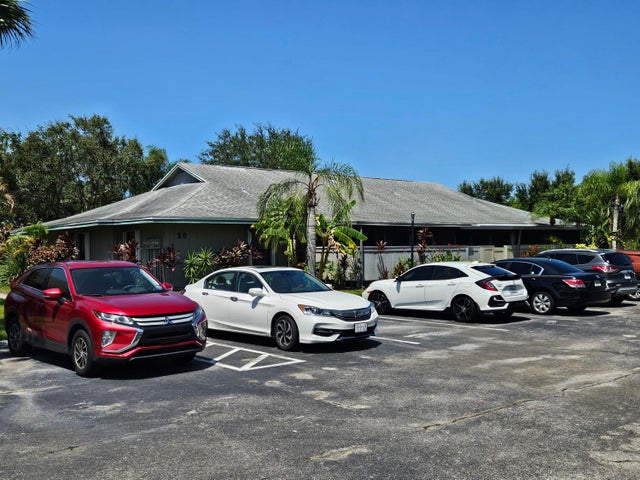 2 of 49 - 4031 Nw Cinnamon Tree Circle #bldg 20, Jensen Beach, FL