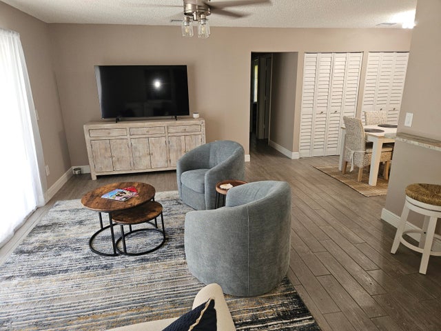 5 of 49 - 4031 Nw Cinnamon Tree Circle #bldg 20, Jensen Beach, FL