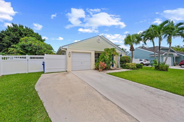 4 of 47 - 1172 Grandview Circle, Royal Palm Beach, FL