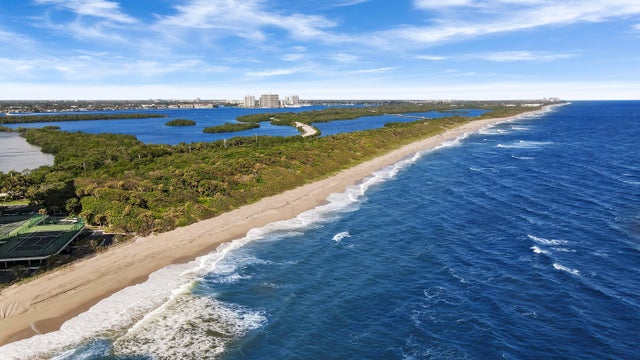 3 of 39 - 5510 N Ocean Dr #12b, Riviera Beach, FL