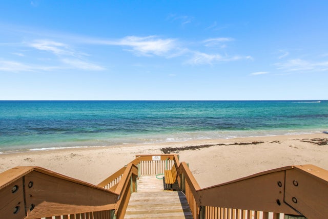 4 of 39 - 5510 N Ocean Dr #12b, Riviera Beach, FL