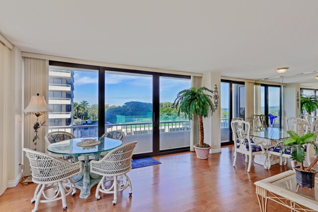 4 of 21 - 5540 N Ocean Dr #2d, Riviera Beach, FL