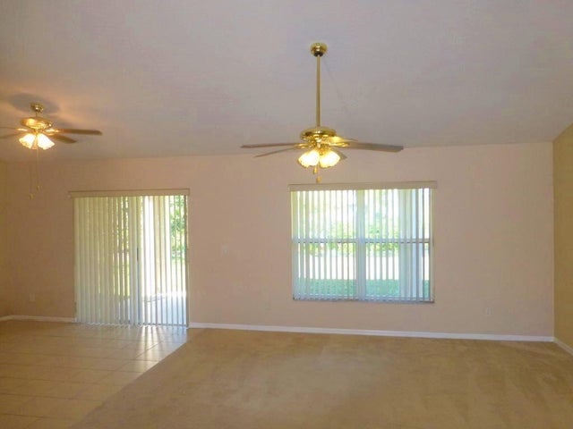 2 of 7 - 245 Sw Starfish Av Sw, Port Saint Lucie, FL