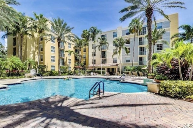 4 of 19 - 651 Okeechobee Blvd #509, West Palm Beach, FL