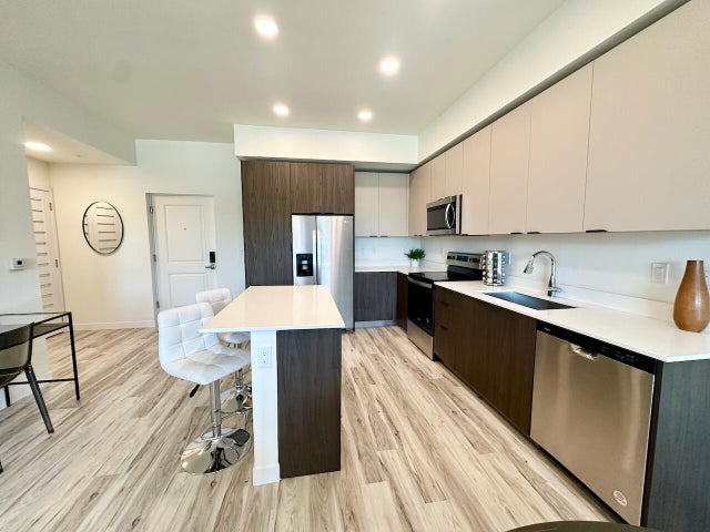 4 of 43 - 1621 S Dixie Hwy, Pompano Beach, FL