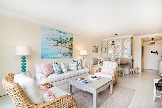4 of 21 - 227 Brazilian Av #3i, Palm Beach, FL
