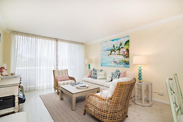 5 of 21 - 227 Brazilian Av #3i, Palm Beach, FL