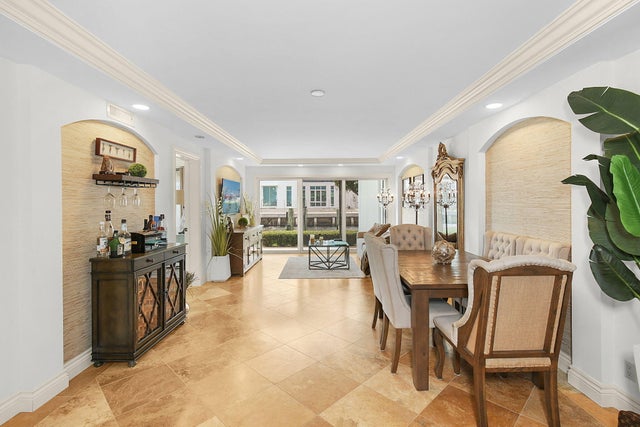 5 of 53 - 68 Yacht Club Dr #12, North Palm Beach, FL