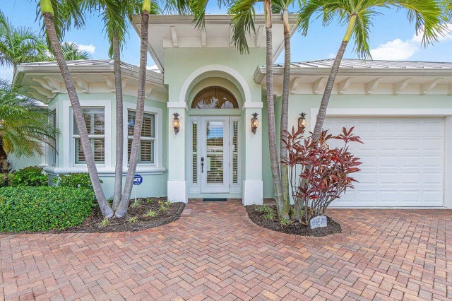 5 of 33 - 126 Blossom Lane, Palm Beach Shores, FL