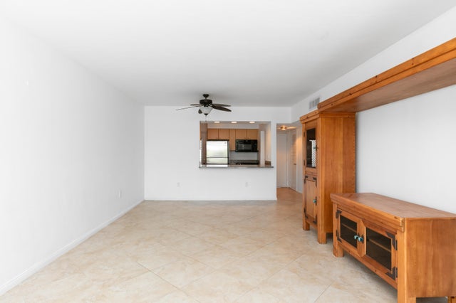 5 of 31 - 2700 Banyan Road #23, Boca Raton, FL