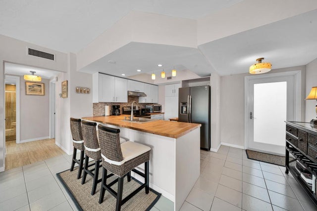 4 of 11 - 2545 S Ocean Blvd #406, Palm Beach, FL