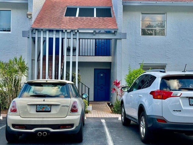 2 of 105 - 14823 Cumberland Dr #104, Delray Beach, FL