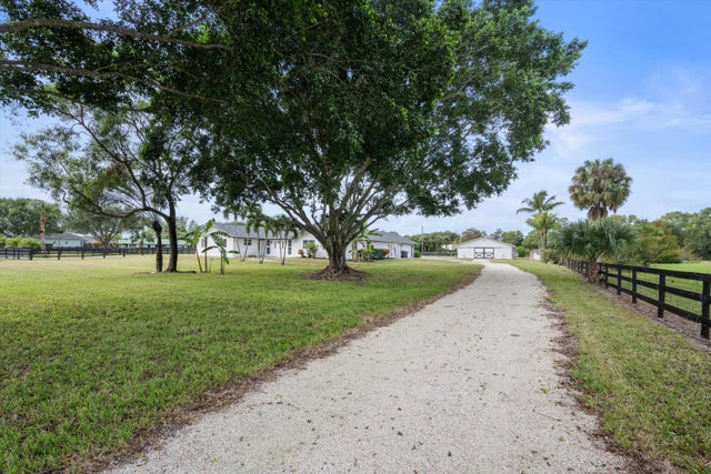 3 of 39 - 785 Cindy Dr, Wellington, FL