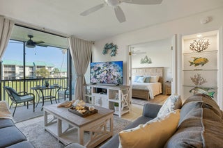 Photo of Listing #RX-11041101