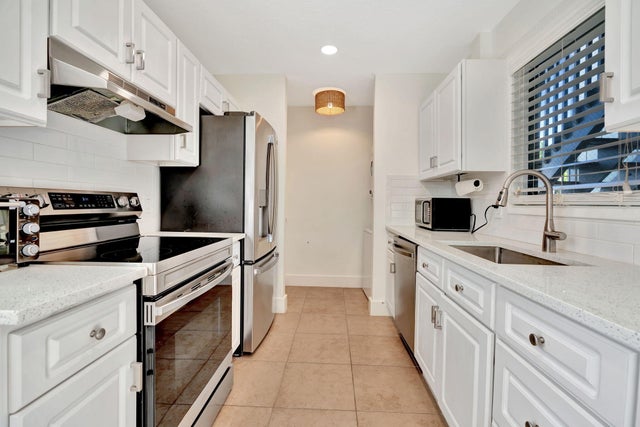 Photo of 8132 Se Croft Circle #1, Hobe Sound FL