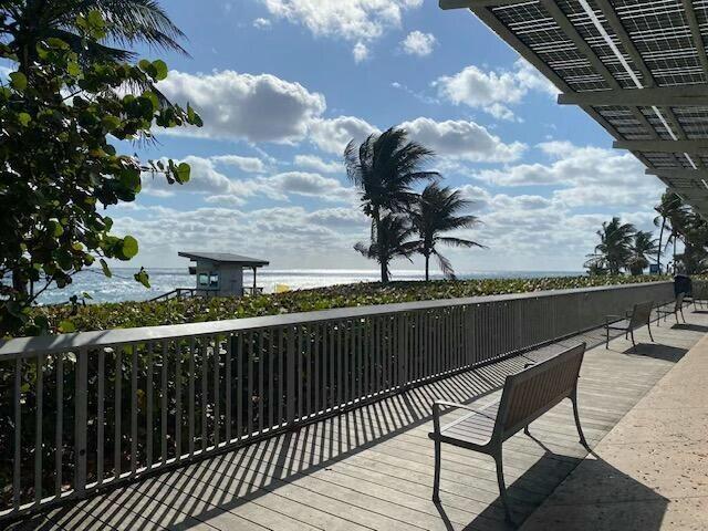 5 of 26 - 6530 N Ocean Blvd #3060, Ocean Ridge, FL