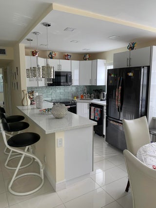 Photo of Listing #RX-11060046